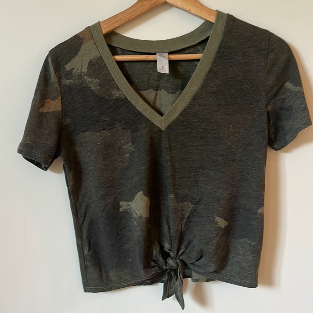 Alternative Apparel Vneck Tshirt with Tie Front in Camo